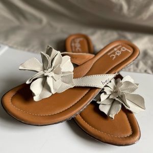 boc sandles - white - size 10